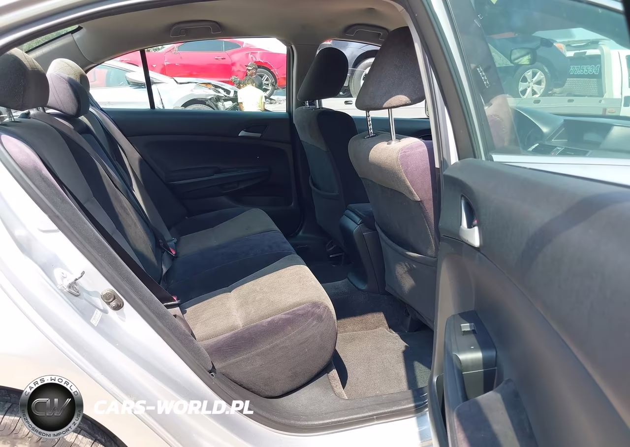 2008 Honda Accord 2.4 Lx VIN:1HGCP26398A157992 - 8