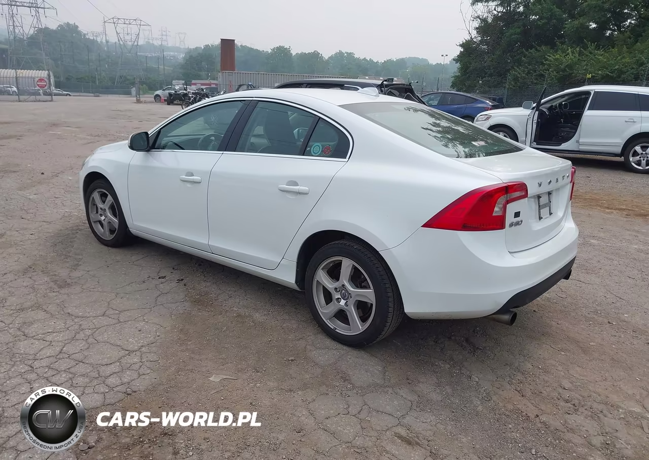 2012 Volvo S60 T5-T5 W-Moonroof VIN:YV1622FS3C2132522 - 3
