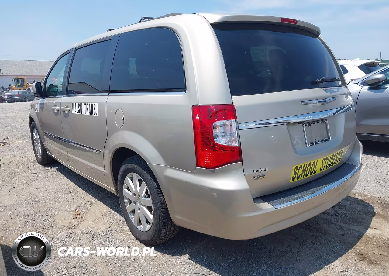 2014 Chrysler Town & Country Touring VIN:2C4RC1BG5ER440002 - 3