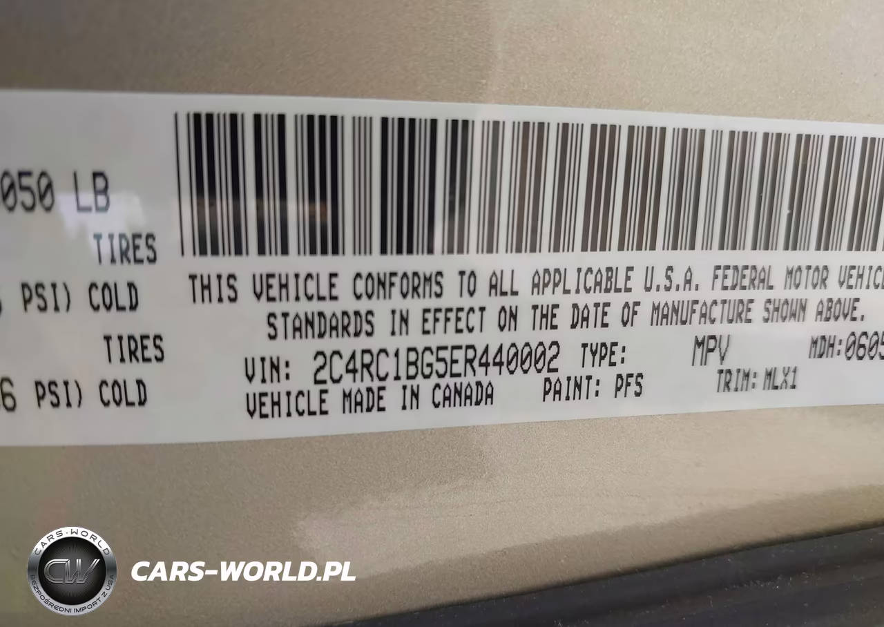 2014 Chrysler Town & Country Touring VIN:2C4RC1BG5ER440002 - 9