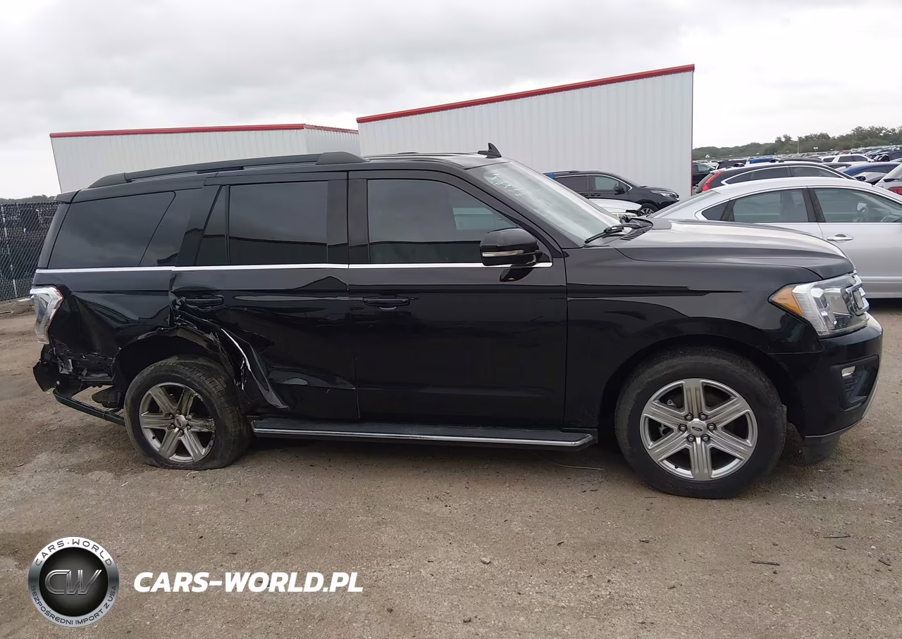 2018 Ford Expedition Xlt VIN:1FMJU1HT5JEA60885 - 13