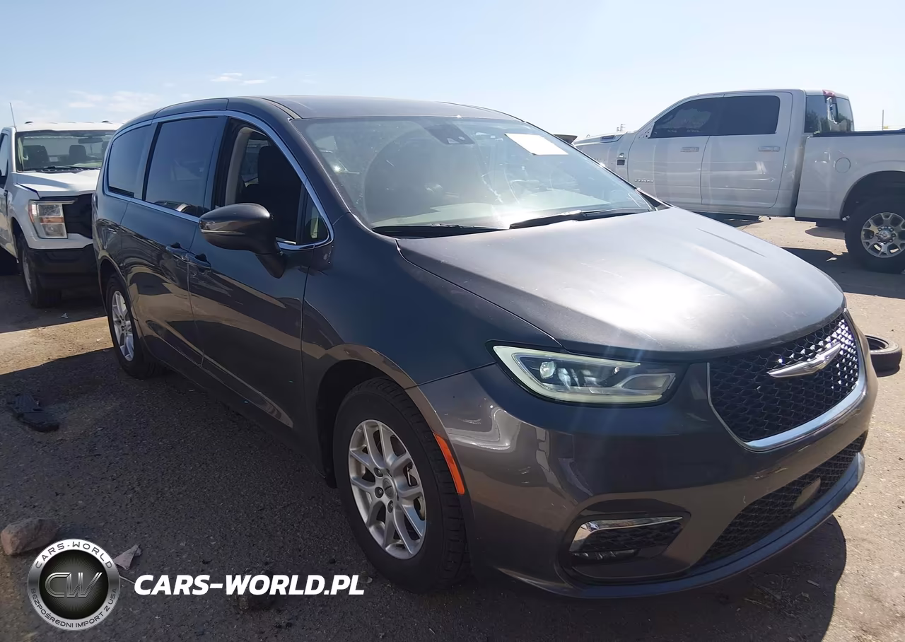 2023 Chrysler Pacifica Touring L VIN:2C4RC1BG4PR574194 - 1