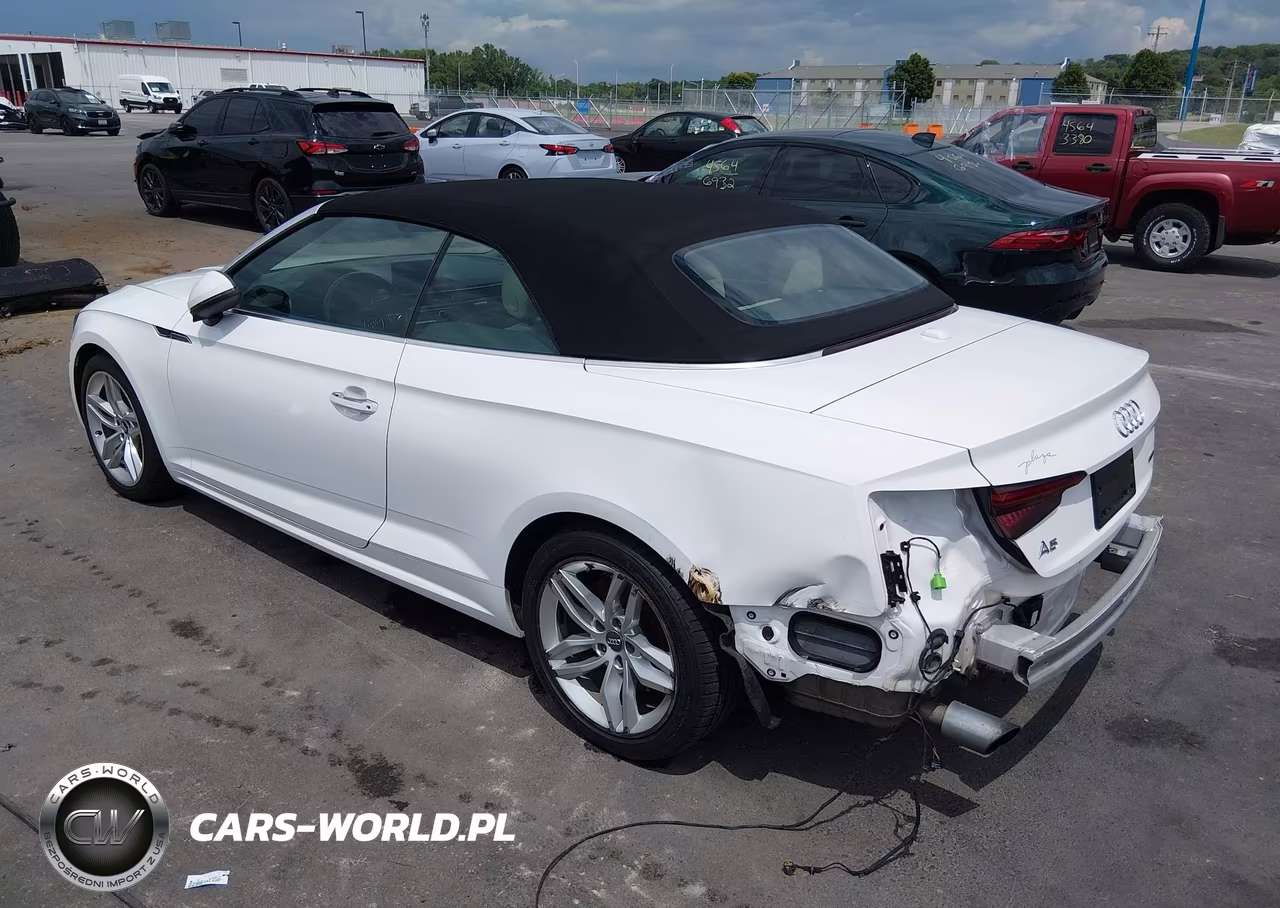 2019 Audi A5 45 Premium VIN:WAUWNGF50KN001546 - 3