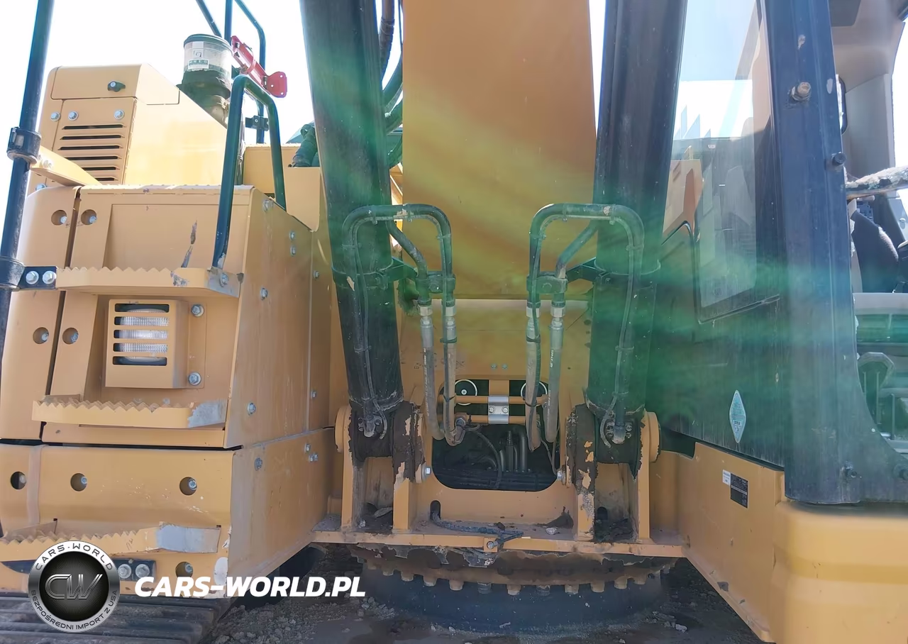 2020 Caterpillar 335 VIN:CAT0335FASGJ21052 - 10