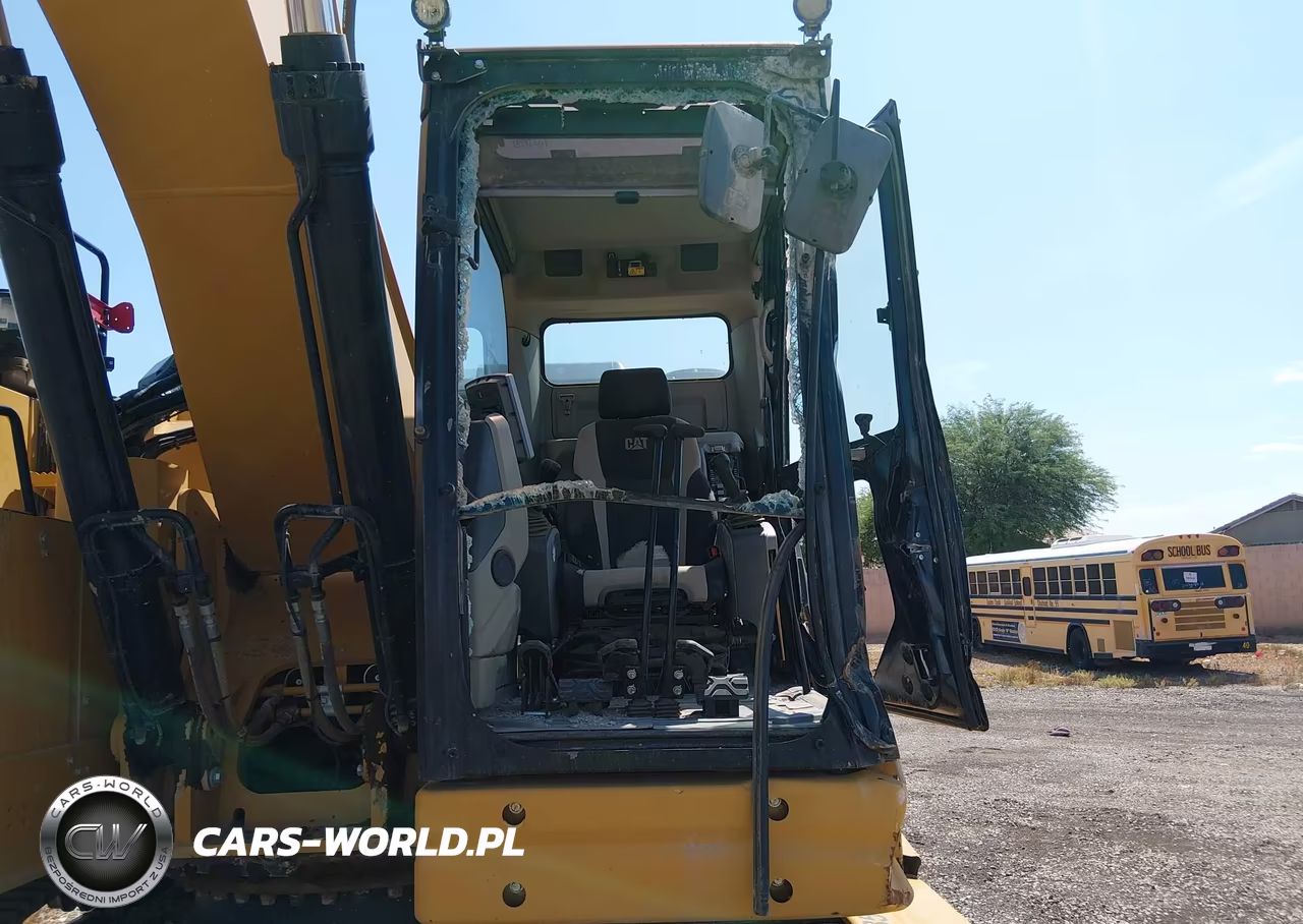 2020 Caterpillar 335 VIN:CAT0335FASGJ21052 - 5