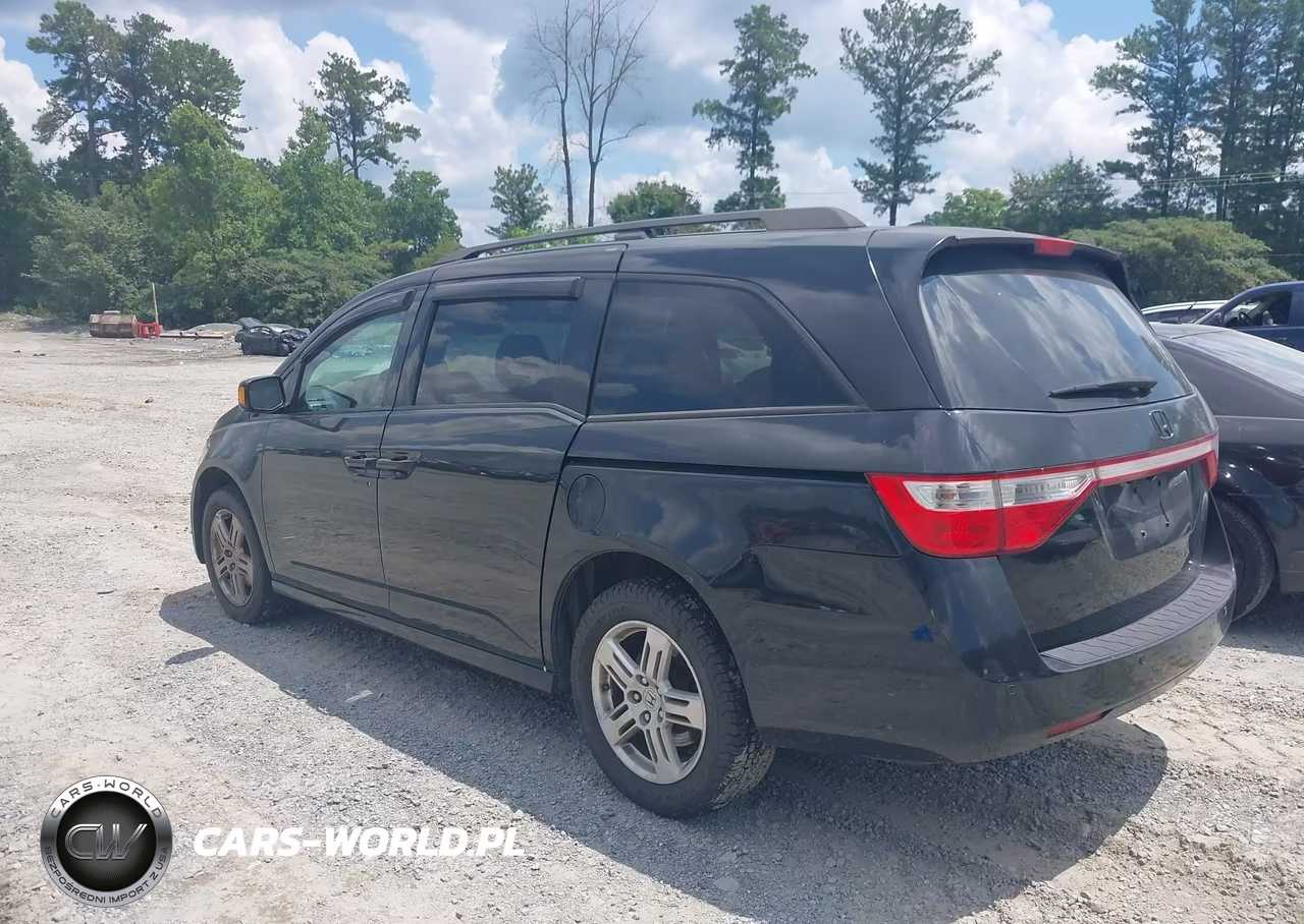 2011 Honda Odyssey Touring-Touring Elite VIN:5FNRL5H92BB010760 - 14