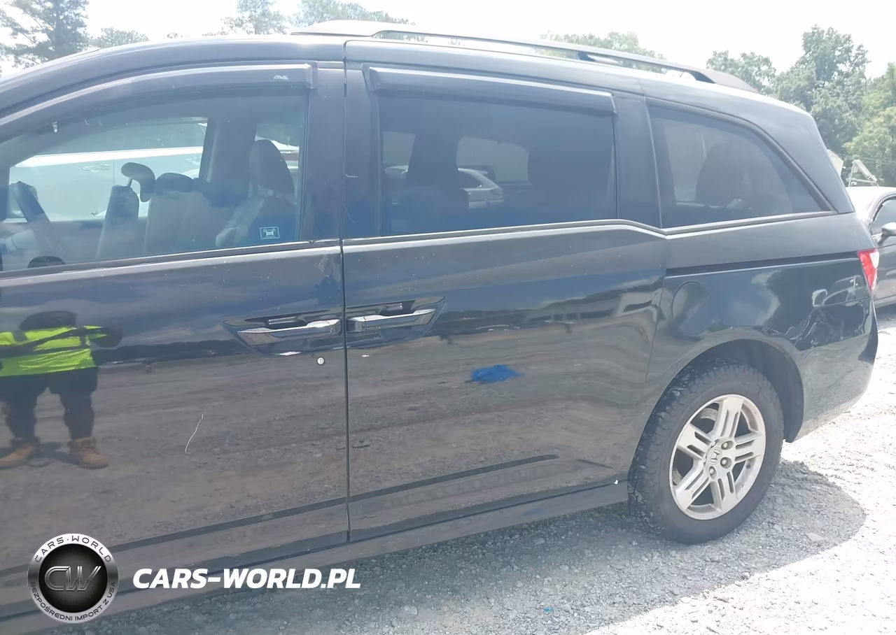 2011 Honda Odyssey Touring-Touring Elite VIN:5FNRL5H92BB010760 - 6
