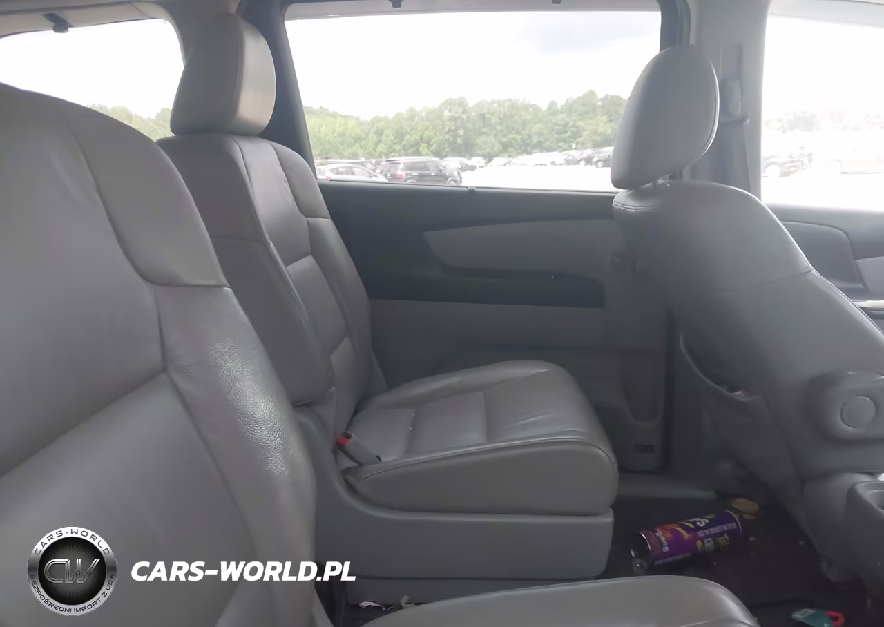 2011 Honda Odyssey Touring-Touring Elite VIN:5FNRL5H92BB010760 - 8
