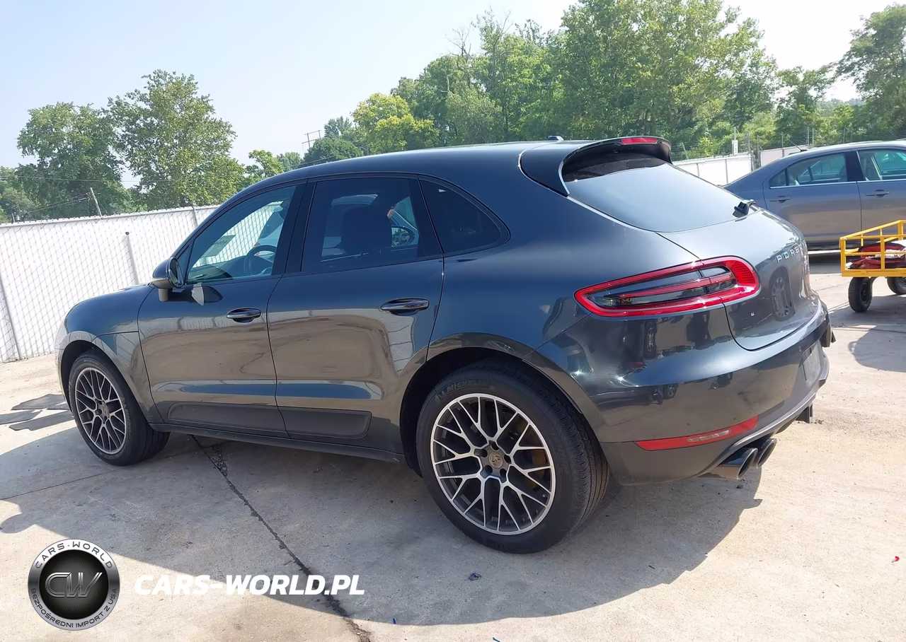 2018 Porsche Macan Sport Edition VIN:WP1AA2A58JLB20456 - 14