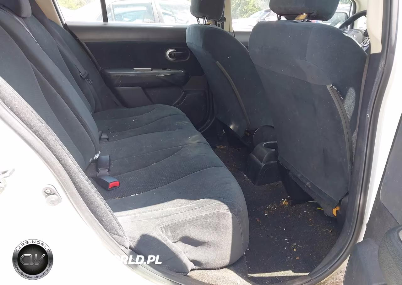 2010 Nissan Versa 1.8S VIN:3N1BC1CP1AL413440 - 8