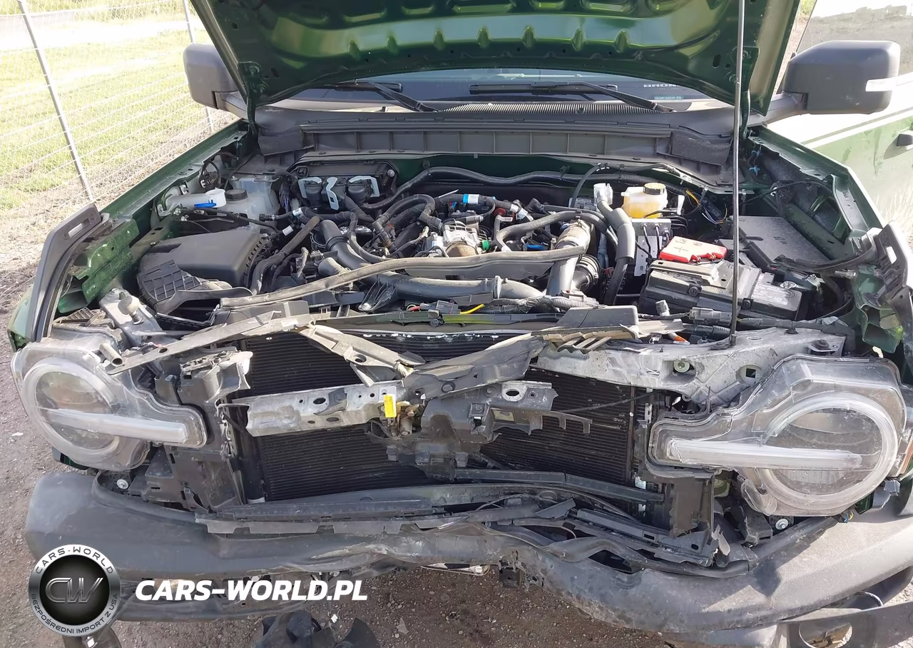 2025 Ford Bronco Outer Banks VIN:1FMEE8BP1SLB56108 - 10