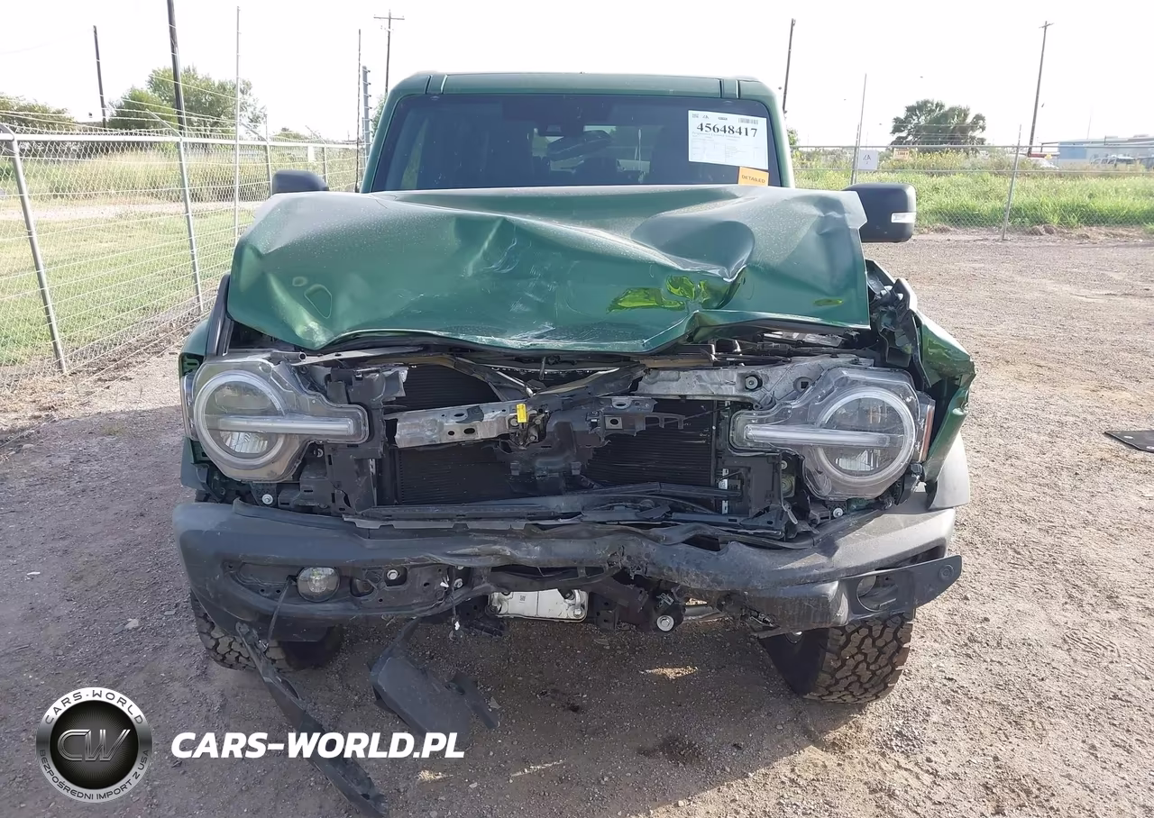 2025 Ford Bronco Outer Banks VIN:1FMEE8BP1SLB56108 - 13