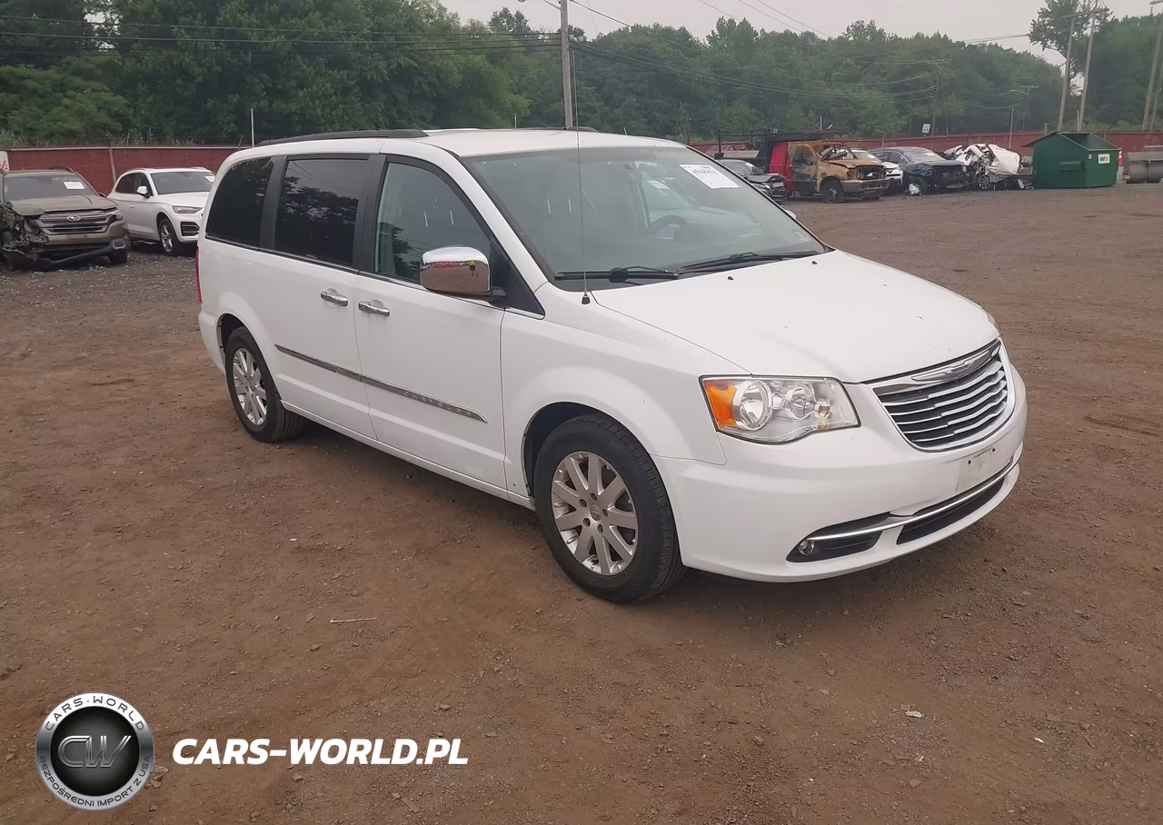 2015 Chrysler Town & Country Touring VIN:2C4RC1BG3FR554436 - 1