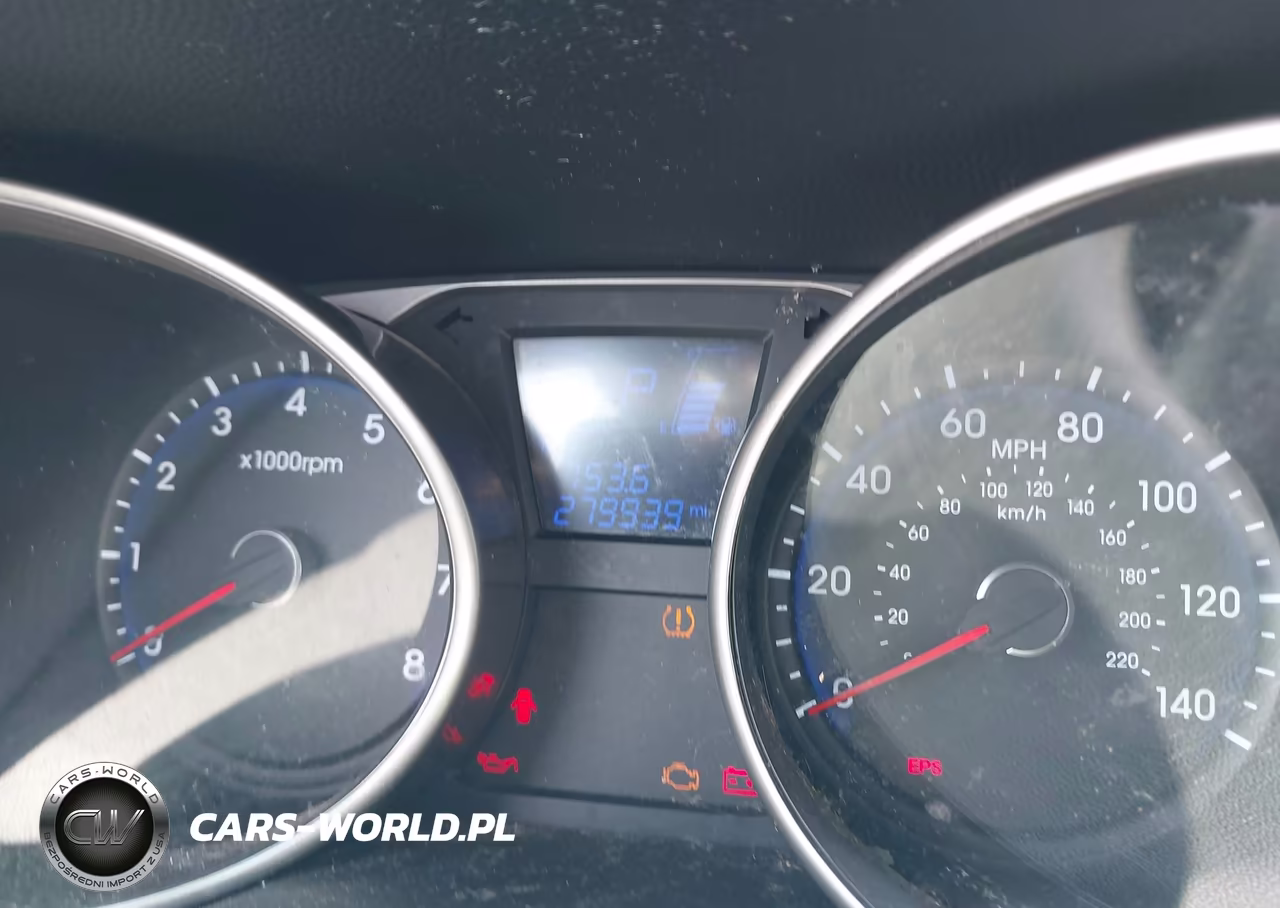 2010 Hyundai Tucson Limited VIN:KM8JU3AC4AU038548 - 7