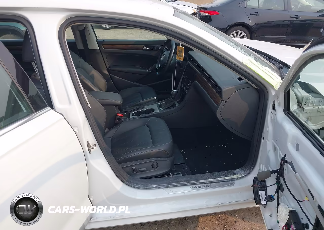 2020 Volkswagen Passat 2.0T Sel VIN:1VWCA7A3XLC025306 - 5
