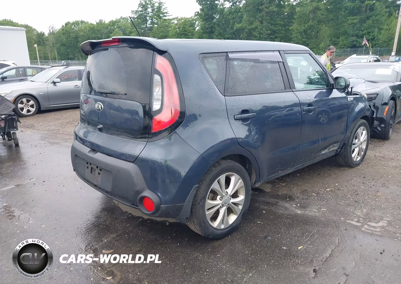 2015 Kia Soul + VIN:KNDJP3A5XF7145249 - 4