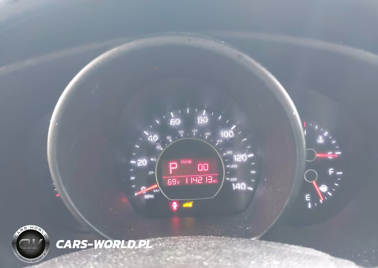 2015 Kia Soul + VIN:KNDJP3A5XF7145249 - 7