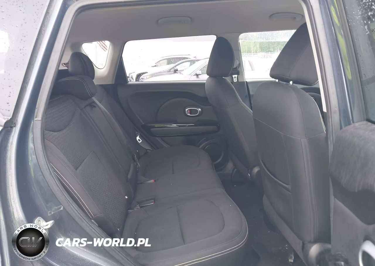 2015 Kia Soul + VIN:KNDJP3A5XF7145249 - 8