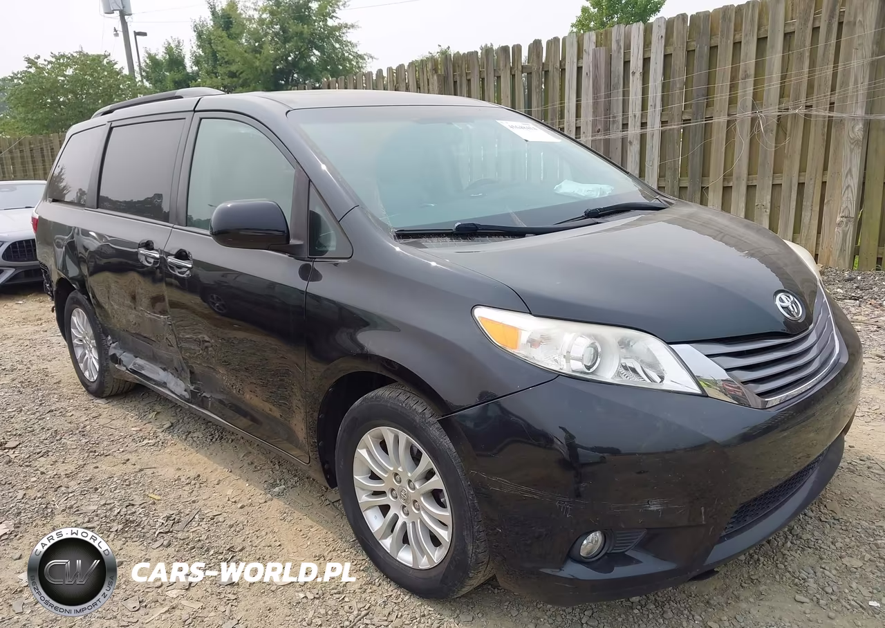 2015 Toyota Sienna Xle 7 Passenger-Xle 8 Passenger-Xle Premium 8 Passenger