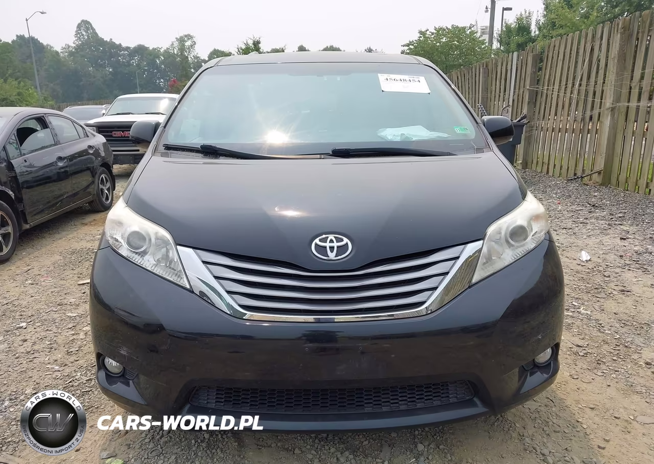 2015 Toyota Sienna Xle 7 Passenger-Xle 8 Passenger-Xle Premium 8 Passenger VIN:5TDYK3DC0FS656627 - 13