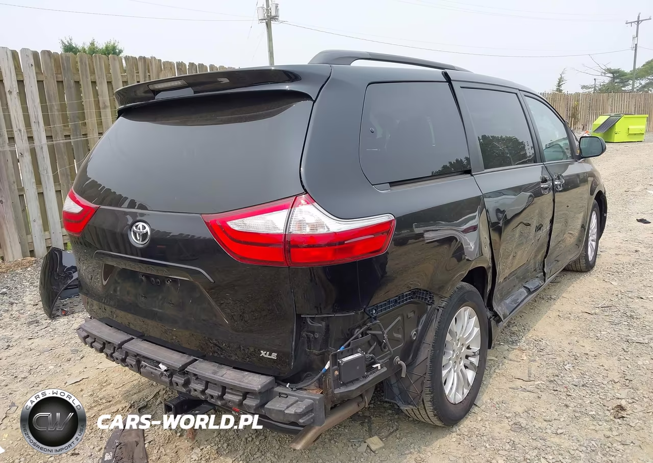 2015 Toyota Sienna Xle 7 Passenger-Xle 8 Passenger-Xle Premium 8 Passenger VIN:5TDYK3DC0FS656627 - 4