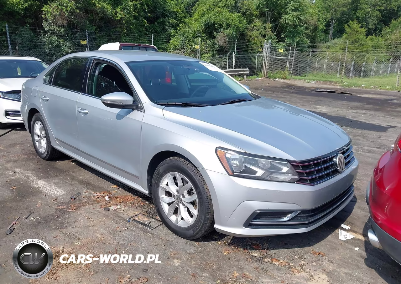 2017 Volkswagen Passat 1.8T S VIN:1VWAT7A38HC069409 - 1
