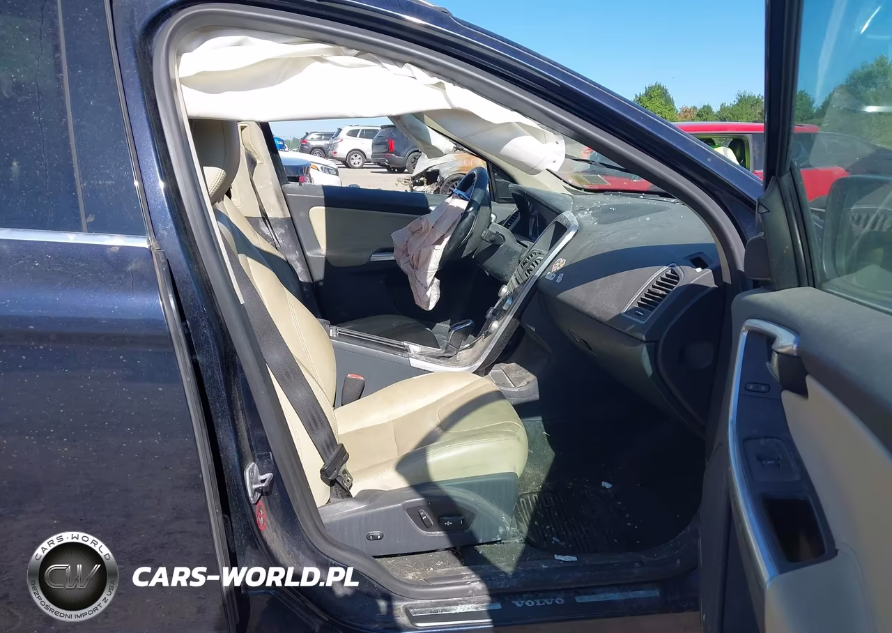 2016 Volvo Xc60 T6 Platinum VIN:YV4902RM1G2828739 - 5