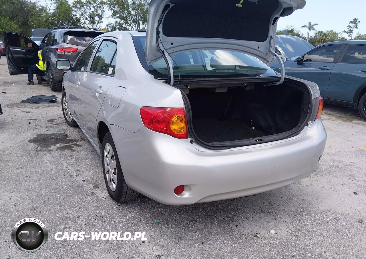 2010 Toyota Corolla Le VIN:2T1BU4EE0AC517105 - 3