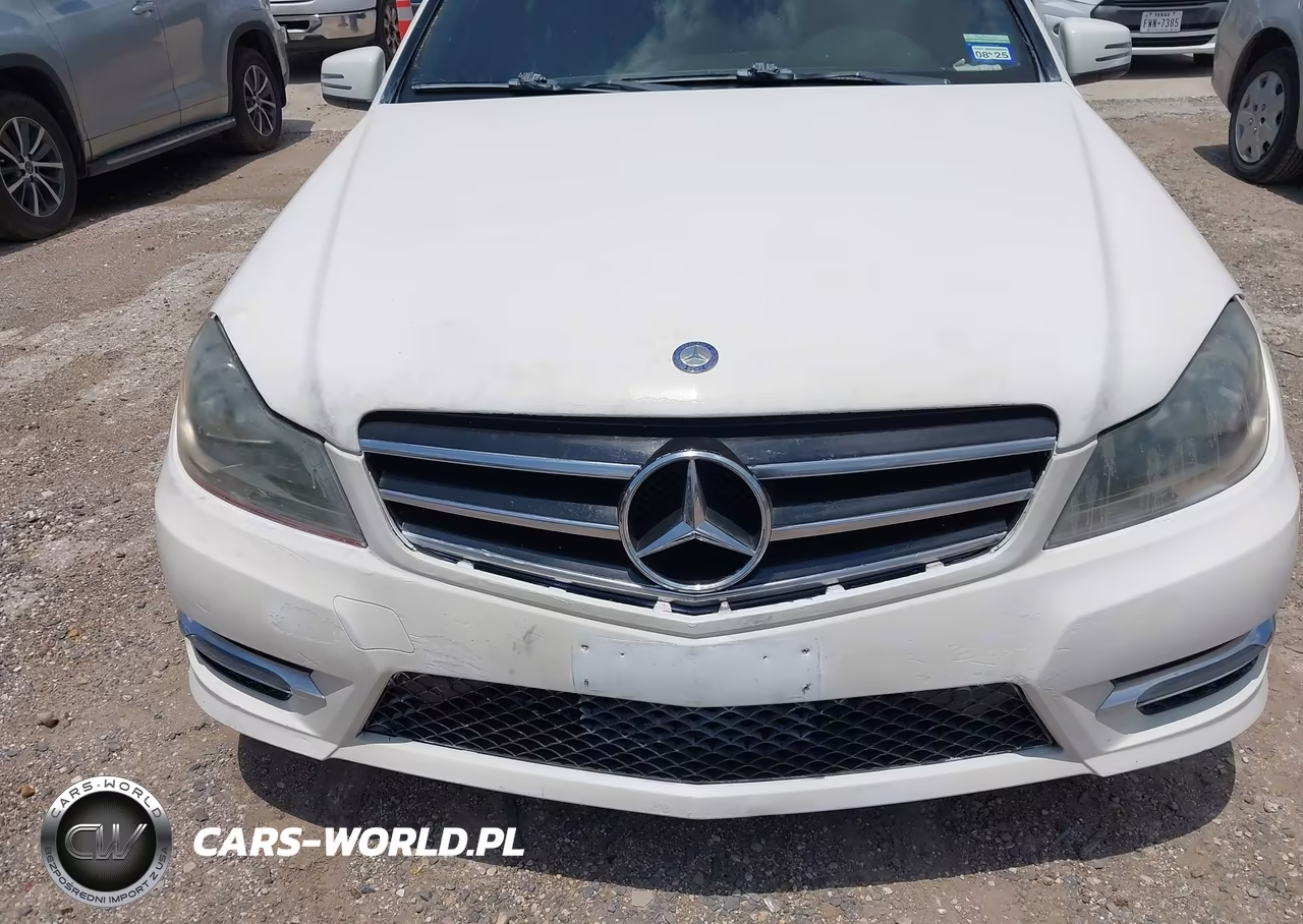 2012 Mercedes-Benz C 250 Luxury-Sport VIN:WDDGF4HB4CR235078 - 6