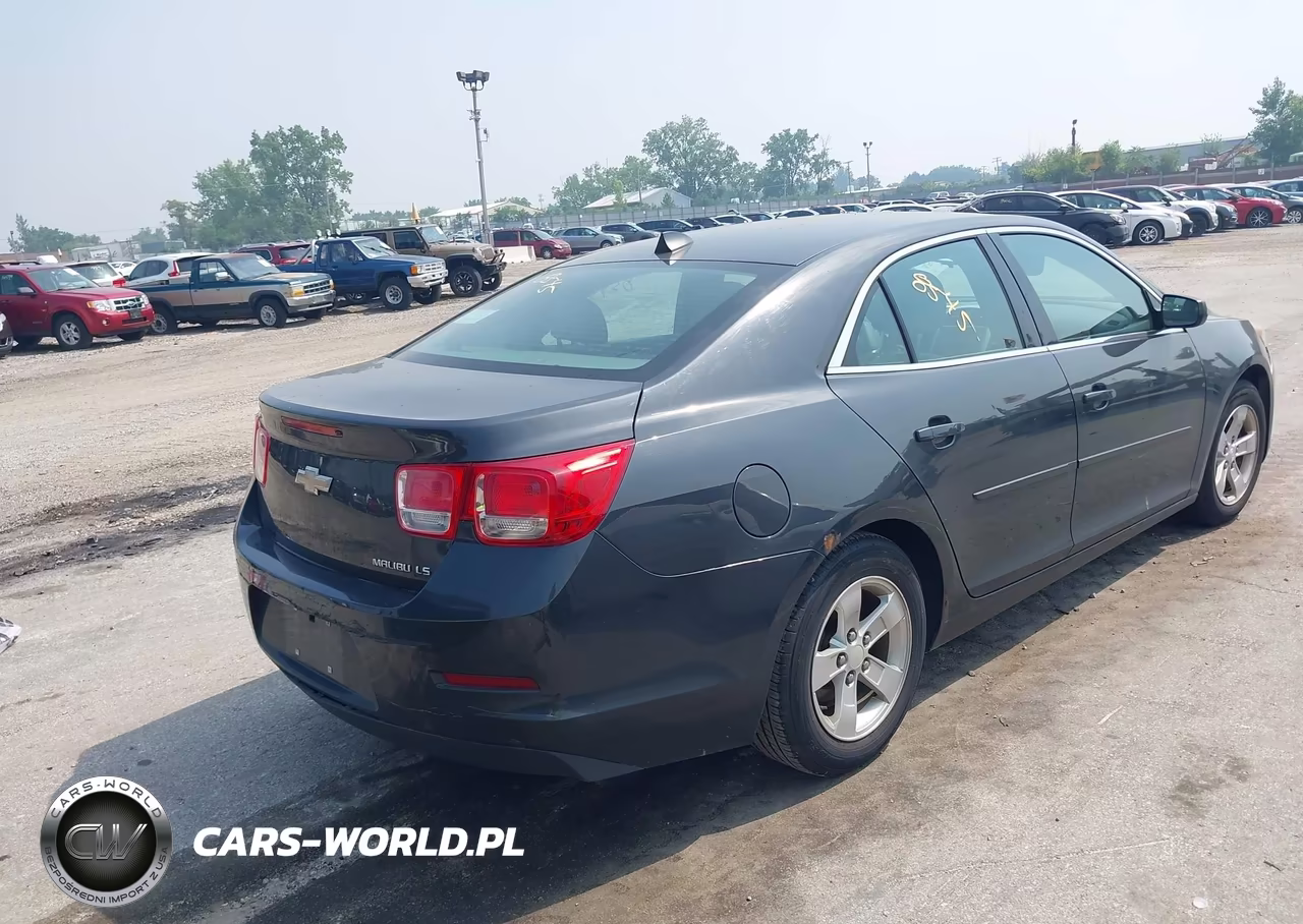 2014 Chevrolet Malibu 1Ls VIN:1G11B5SL4EF121453 - 4