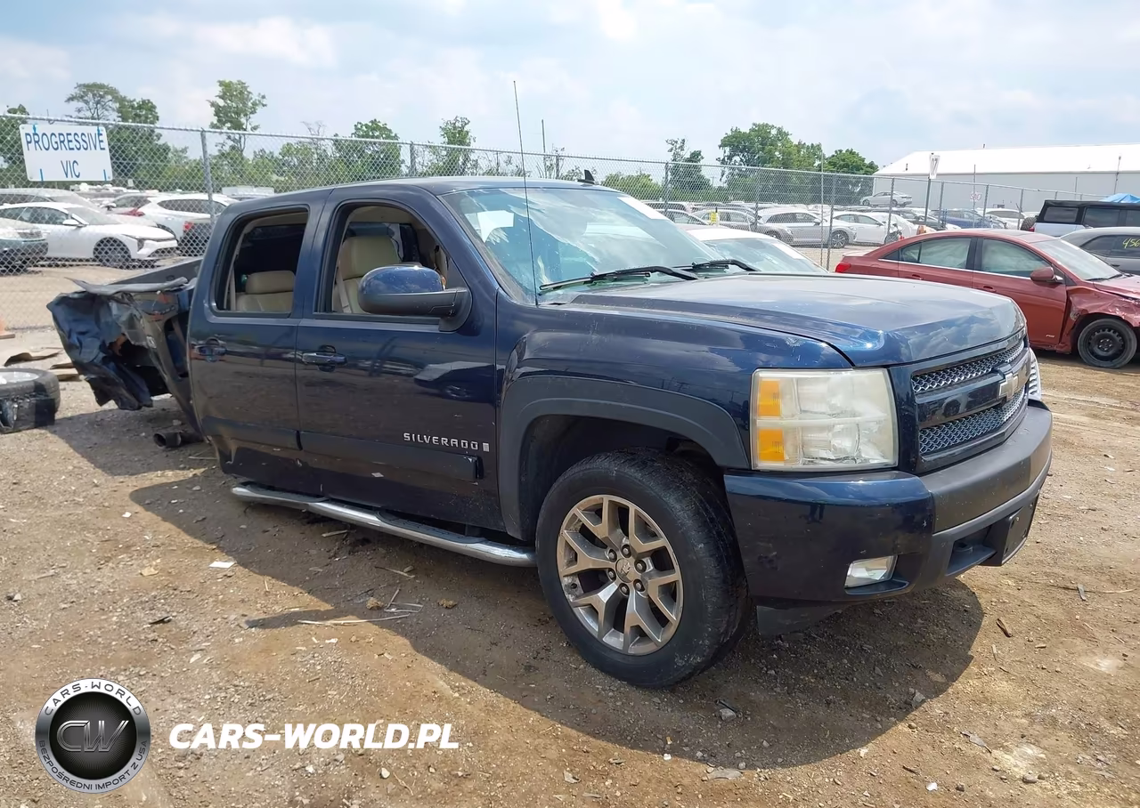 2007 Chevrolet Silverado 1500 Ltz – zdjęcie 1 z 17