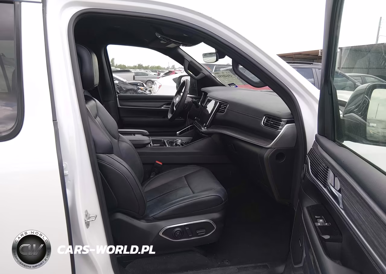 2023 Jeep Wagoneer L Series Ii 4X4 VIN:1C4SJSBPXPS569044 - 5
