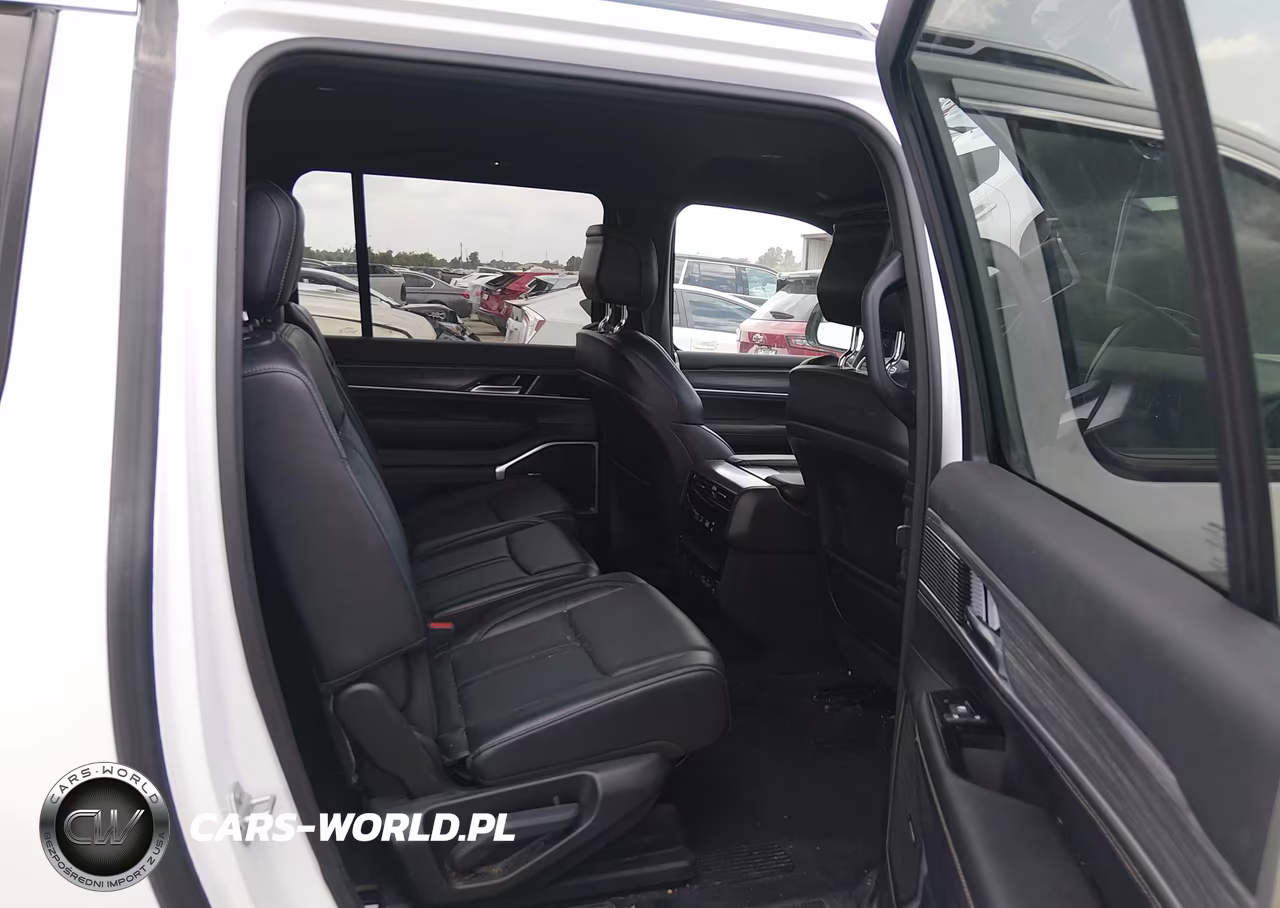 2023 Jeep Wagoneer L Series Ii 4X4 VIN:1C4SJSBPXPS569044 - 8