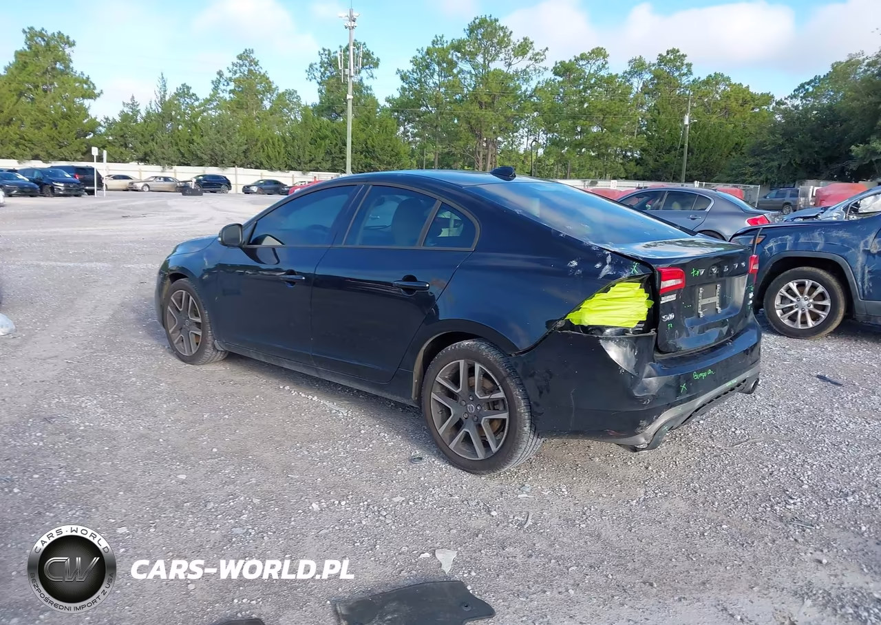 2017 Volvo S60 T5 Dynamic VIN:YV140MTL7H2420816 - 3