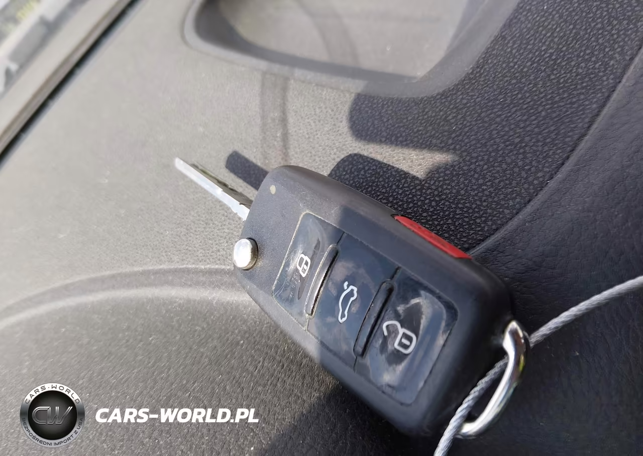 2013 Volkswagen Tiguan S VIN:WVGAV3AX4DW593587 - 11