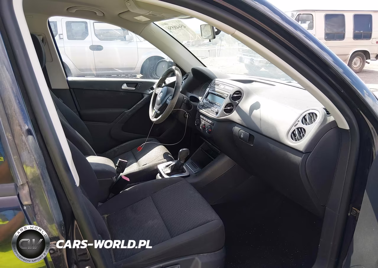 2013 Volkswagen Tiguan S VIN:WVGAV3AX4DW593587 - 5