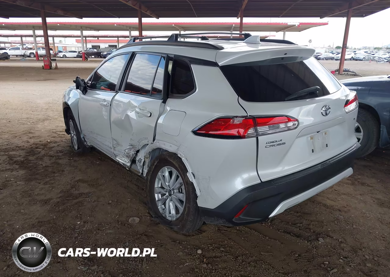 2023 Toyota Corolla Cross Le VIN:7MUBAAAG5PV062224 - 3