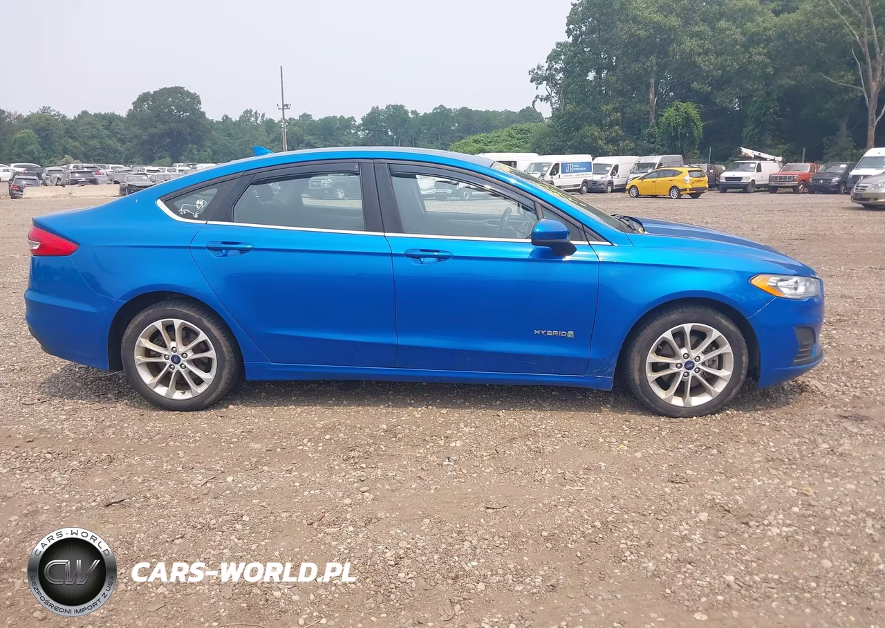 2019 Ford Fusion Hybrid Se VIN:3FA6P0LU7KR110508 - 13