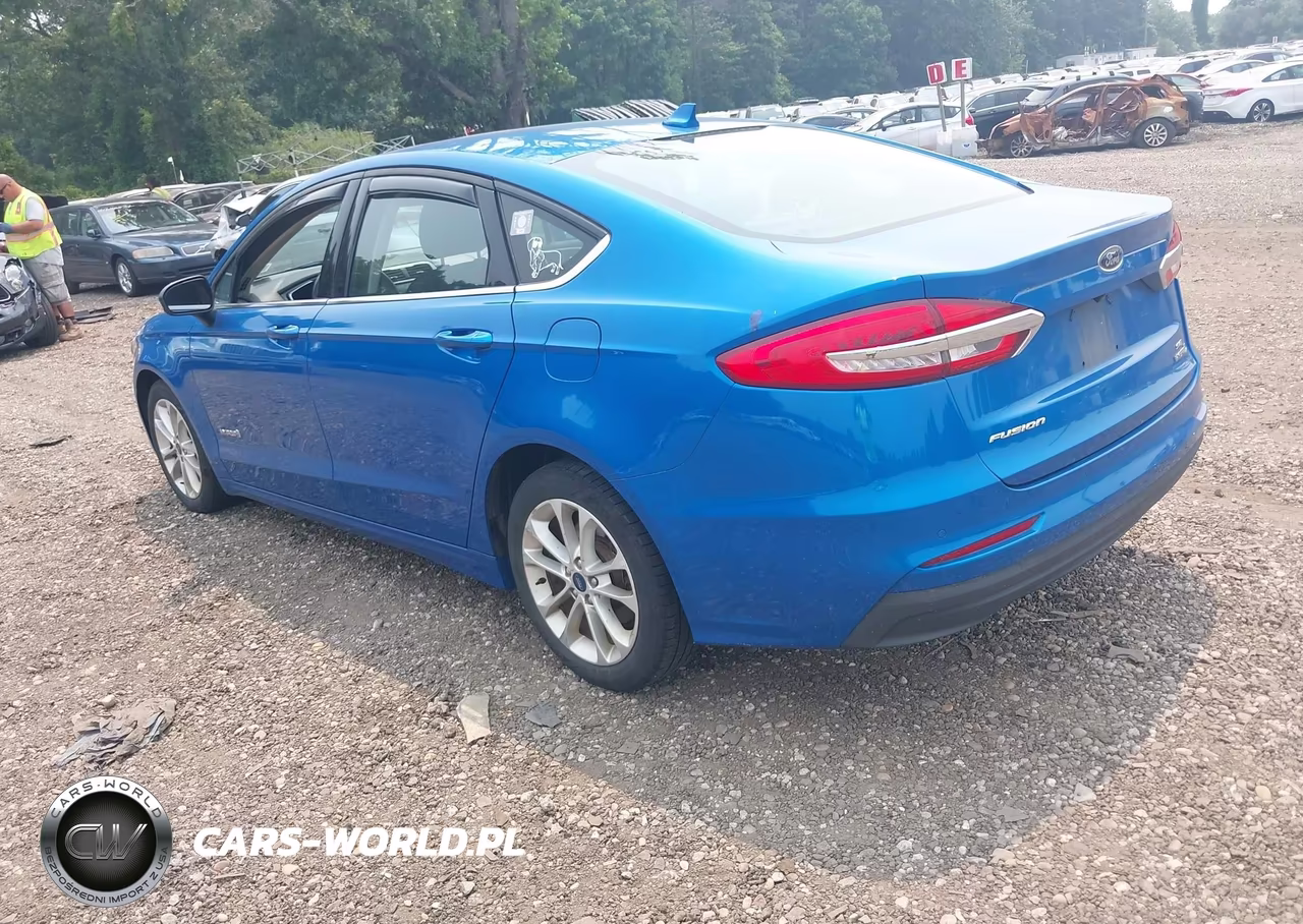 2019 Ford Fusion Hybrid Se VIN:3FA6P0LU7KR110508 - 3