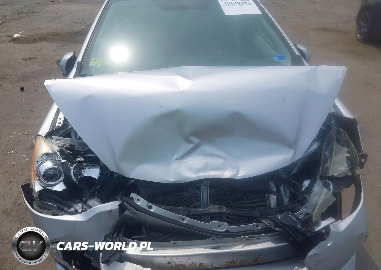 2013 Toyota Prius C Two VIN:JTDKDTB3XD1046831 - 10