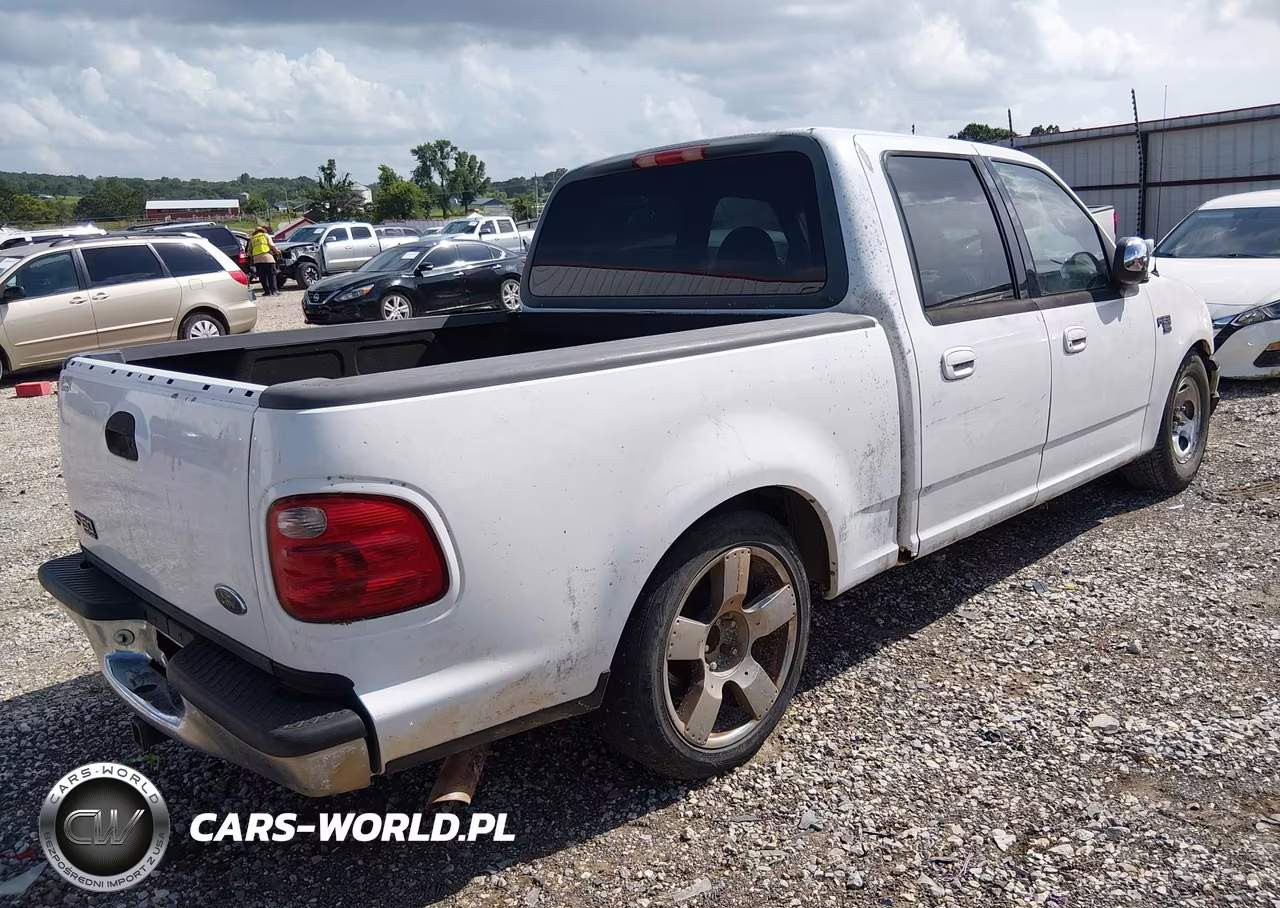 2001 Ford F-150 Harley-Davidson Edition-King Ranch Edition-Lariat-Xlt VIN:1FTRW07W91KD74998 - 4