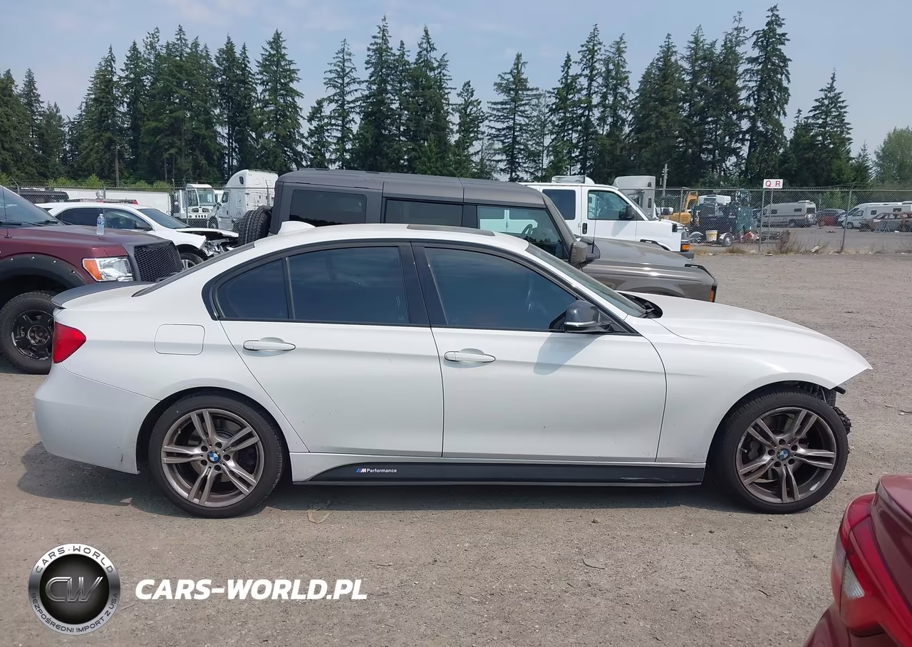 2013 BMW 335I xDrive VIN:WBA3B9G52DNR90085 - 14