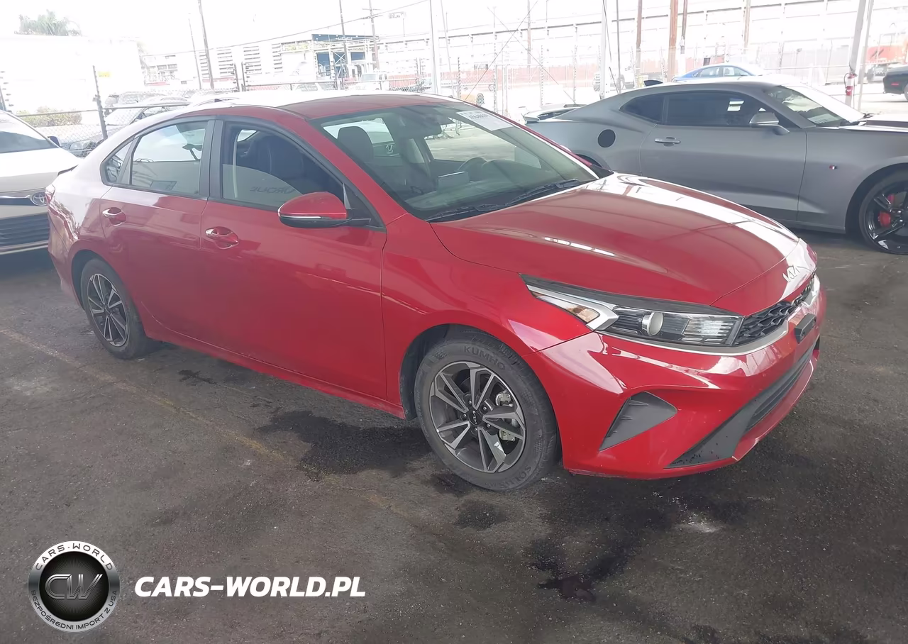 2023 Kia Forte Lxs – zdjęcie 1 z 16