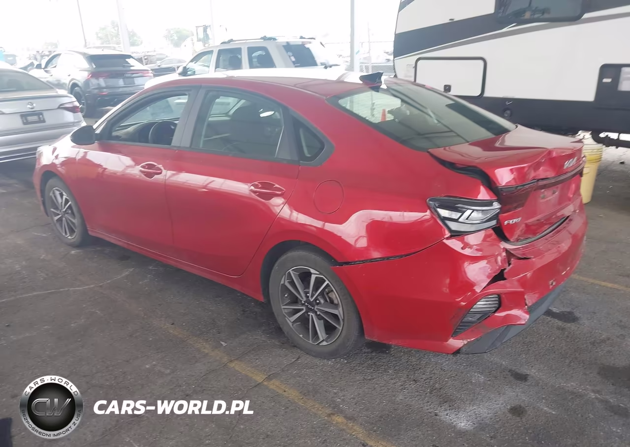 2023 Kia Forte Lxs VIN:3KPF24AD1PE543842 - 3