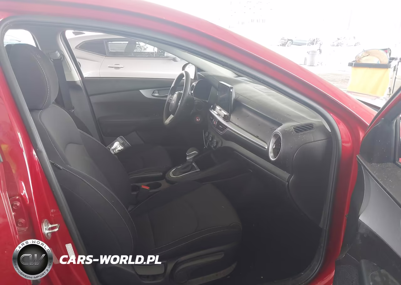 2023 Kia Forte Lxs VIN:3KPF24AD1PE543842 - 5