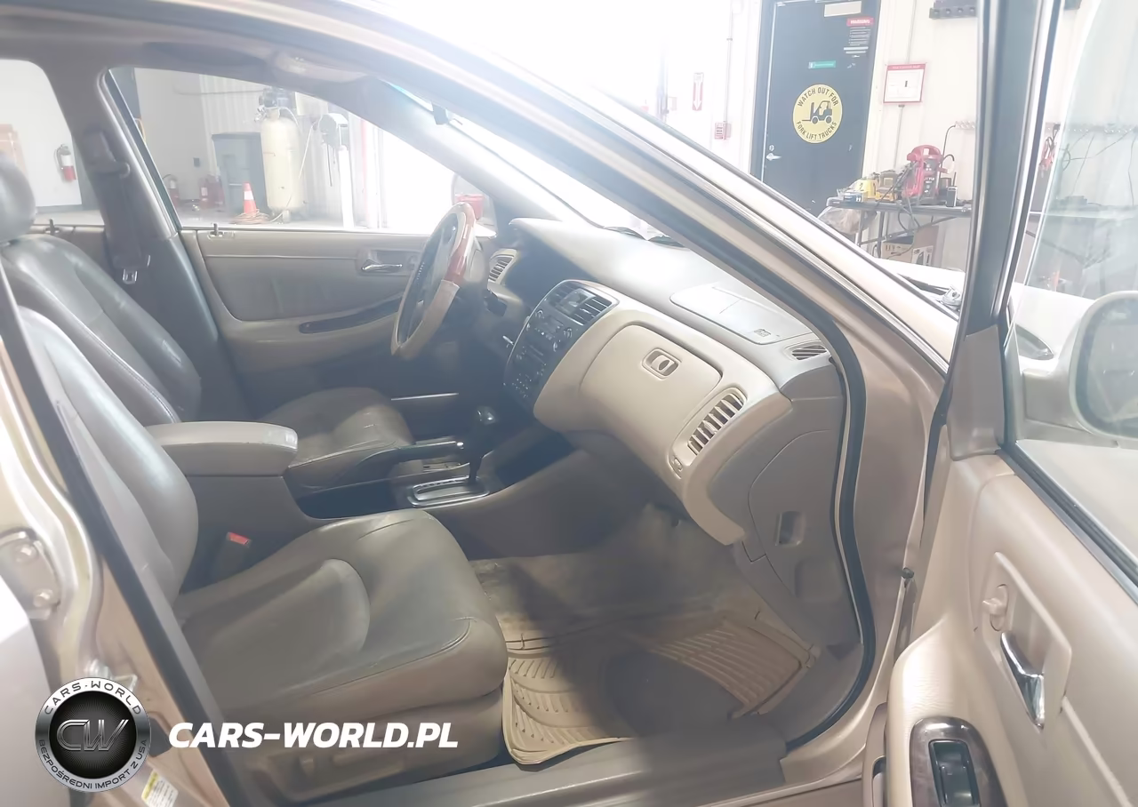 2002 Honda Accord 3.0 Ex VIN:1HGCG16592A033918 - 5