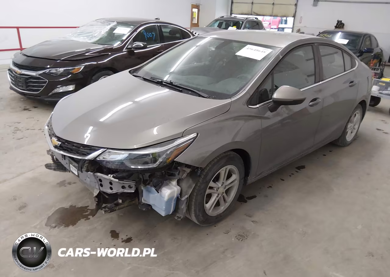 2018 Chevrolet Cruze Lt Auto VIN:1G1BE5SM8J7140340 - 2
