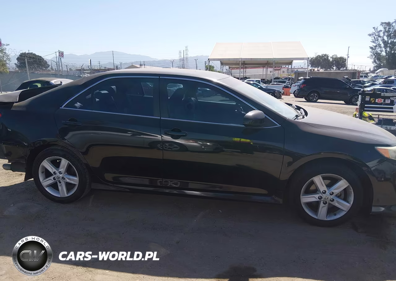 2014 Toyota Camry Se VIN:4T1BF1FK2EU430145 - 13