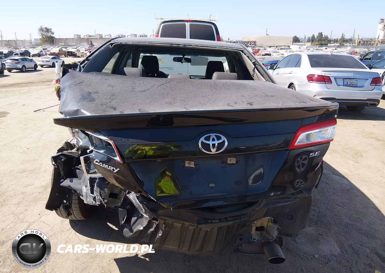 2014 Toyota Camry Se VIN:4T1BF1FK2EU430145 - 16