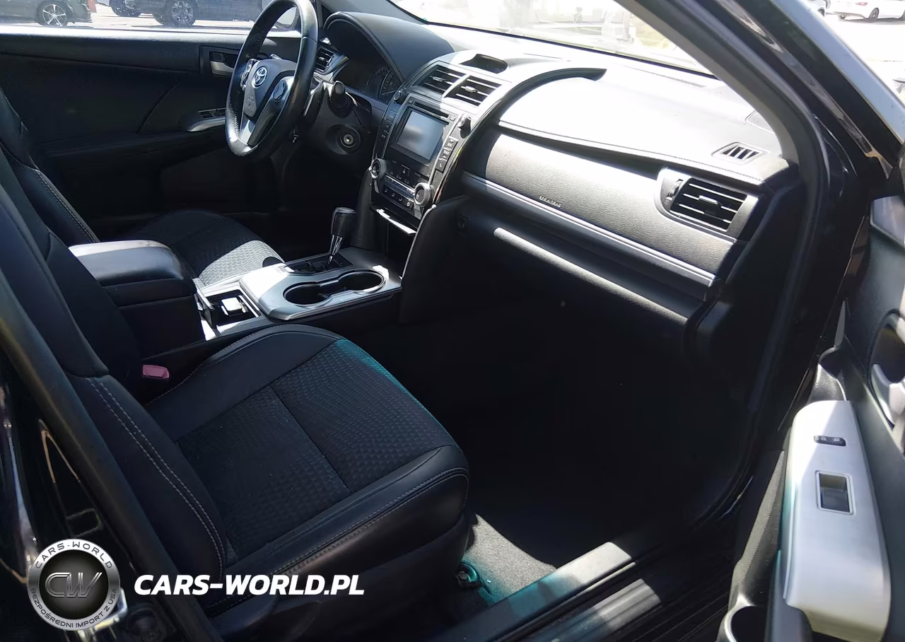 2014 Toyota Camry Se VIN:4T1BF1FK2EU430145 - 5
